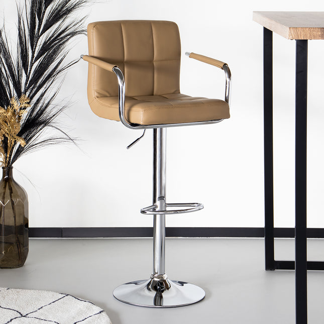 SET DEAL 2 stuks: Barkruk Anel met armleuning lichtbruin kunstleder