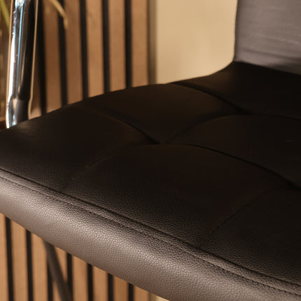 Barkruk Anel met armleuning zwart kunstleder