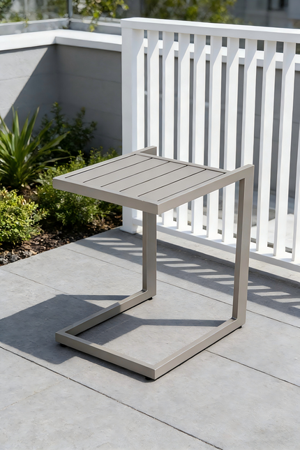 Bijzettafel tuin Javi beige aluminium