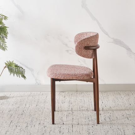 Eetkamerstoel Japandi roze Reika walnoot