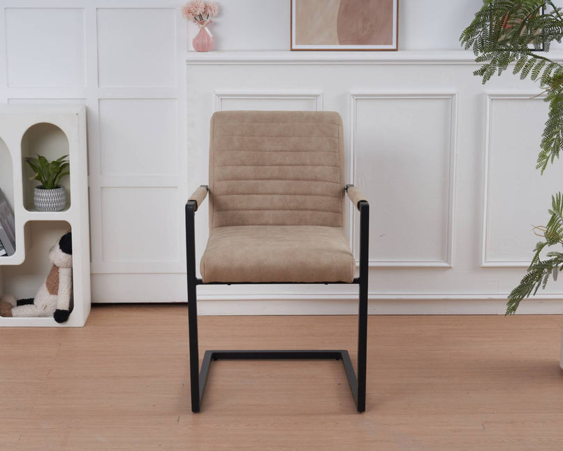 SET DEAL: 4 stuks Eetkamerstoel met armleuning zand microvezel Noor
