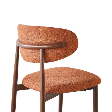 Eetkamerstoel Japandi oranje Reika walnoot