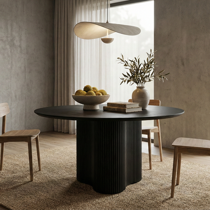 Eettafel Japandi organisch Demi rond 130cm zwart mangohout