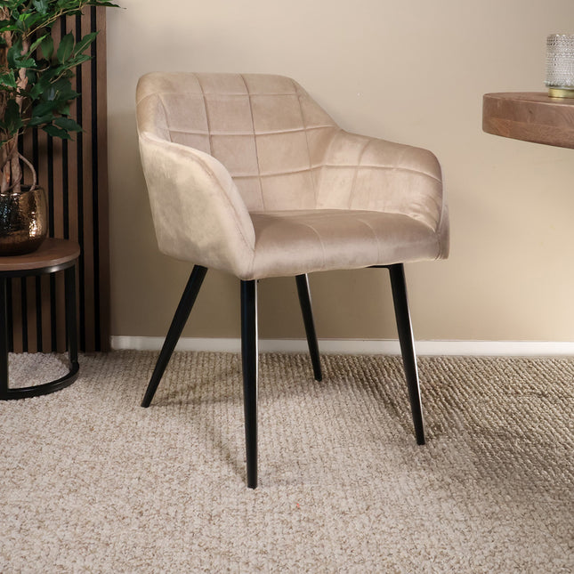 SET DEAL: 4 stuks Eetkamerstoel met armleuning Barbara taupe