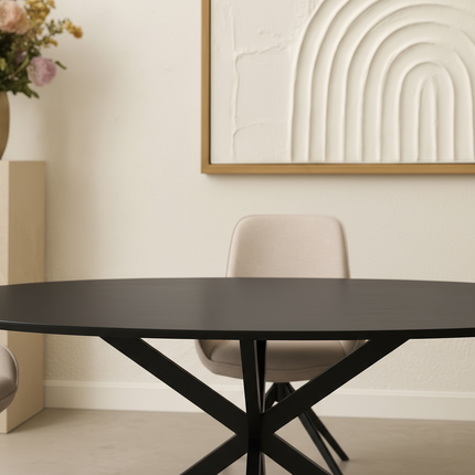 Eettafel Rato ovaal 160x100cm zwart MDF