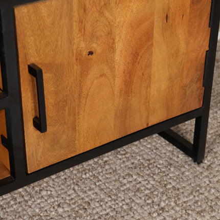 Tweedekans model: Tv meubel bruin mangohout 130cm Liv