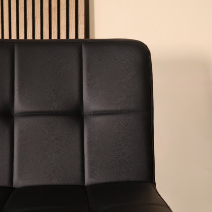 Barkruk Anel zwart kunstleder met zwart onderstel