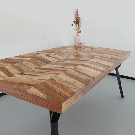 Eettafel Danae hongaarse punt 140cm bruin acaciahout